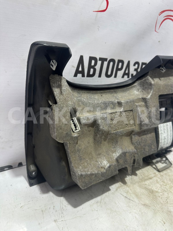 Накладка торпедо левая Hyundai Getz Hyundai Getz оригинальный номер 847501C150BJ