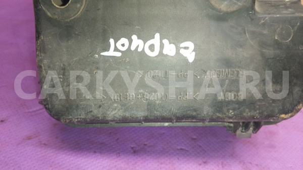 Корпус воздушного фильтра Mitsubishi Chariot II Mitsubishi Chariot оригинальный номер md171255