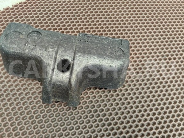 Пенопласт в багажнике BMW X1 