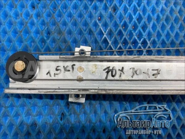 Стеклоподъемник правый Pajero 3 3дверн. Прав. Руль Mitsubishi i оригинальный номер MN117048