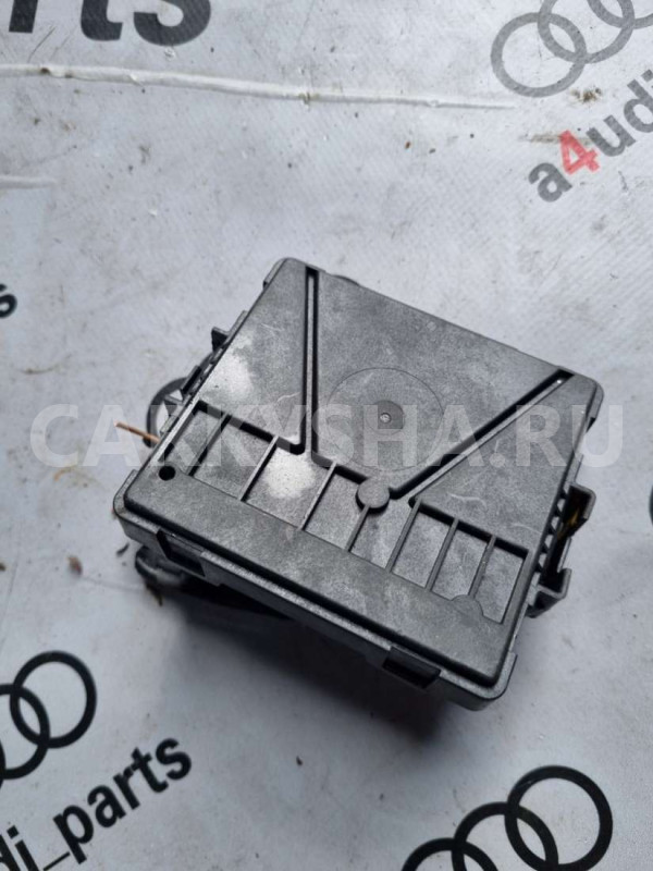 Блок Gateway Audi A3 8Y (2020—2026) Audi A3 оригинальный номер 5WA907530AB