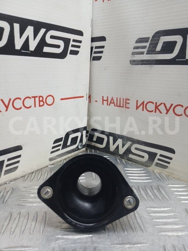 Корпус термостата Toyota Ractis 