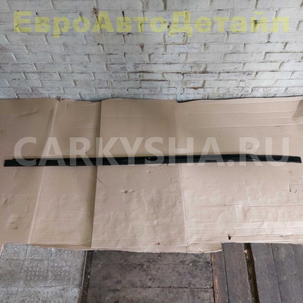 Рейлинг на крышу комплект Land Rover Defender L663 Land Rover Defender оригинальный номер LR175513