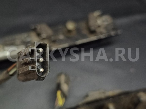 Доводчик двери багажника BMW E38 0390201300 BMW 7er 