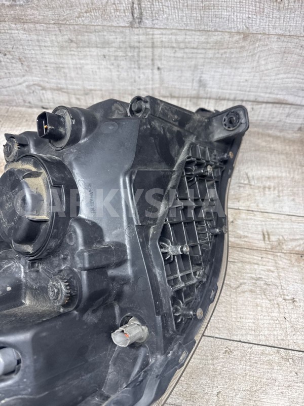 Фара передняя левая SsangYong Actyon CK 2010-2013 Ssang Yong Actyon оригинальный номер 8310134