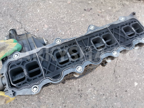 Впускной коллектор Mercedes-Benz GLK-класс 2014 X204 651.912 Mercedes-Benz CLK-klasse оригинальный номер A6510900037