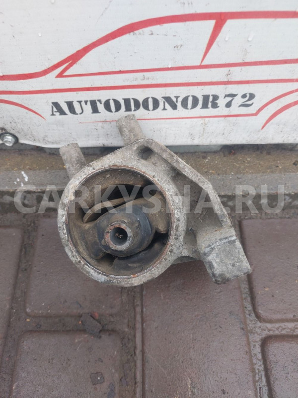 Подушка двигателя левая Hyundai Getz Hyundai Getz оригинальный номер 218301C370