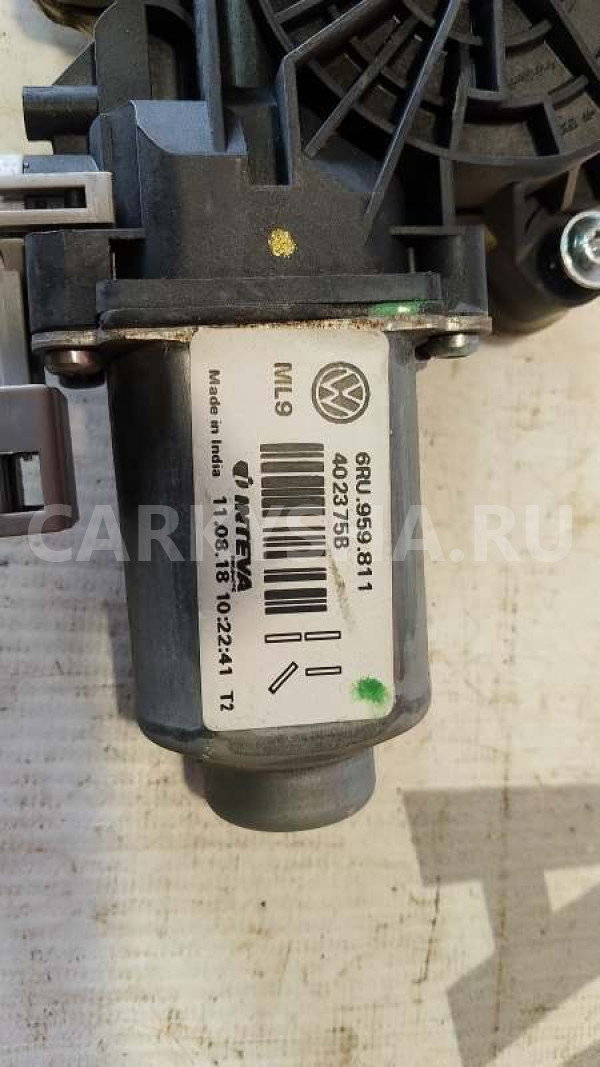 Стеклоподъемник задний правый Volkswagen Polo 5 Volkswagen Polo оригинальный номер 6RU839462E