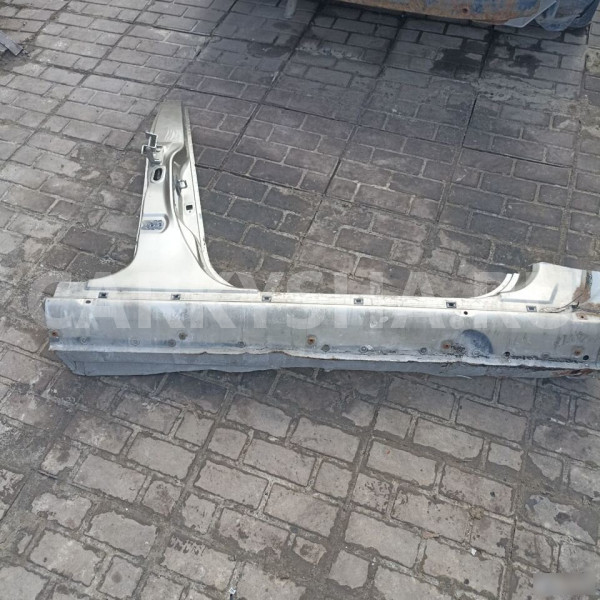 Порог правый infiniti FX35 Infiniti FX 