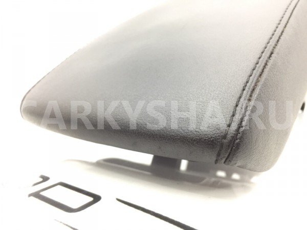 Подлокотник Suzuki SX4/S-Cross M16A 2014 Suzuki SX4 