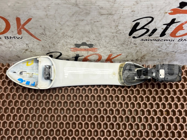 Ручка двери внешняя BMW 5er оригинальный номер 51 21 7 249 981, 51217249981, 51 21 7 249 981, 7249981, 51 21 7 231 933, 51217231933, 7231933, 51 21 7 316 383, 51217316383, 7316383, 7 237 213, 7237214