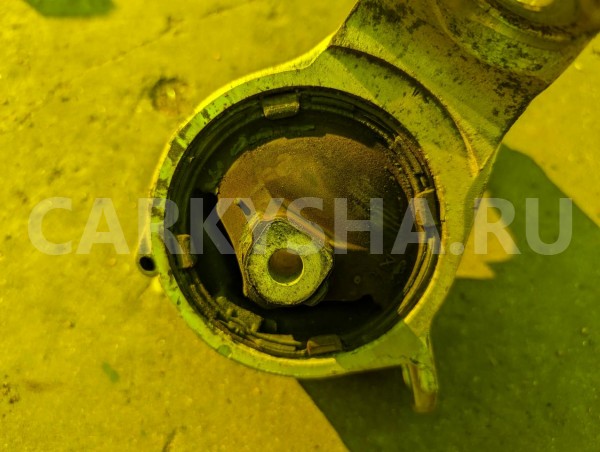 Подушка двигателя Honda Freed 