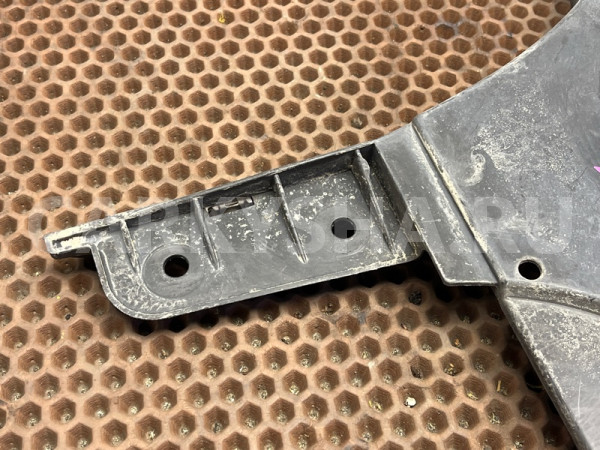 Защита топливного бака BMW 5er оригинальный номер 51 75 7 186 721, 51 75 7 186 721, 51757186721, 7186721