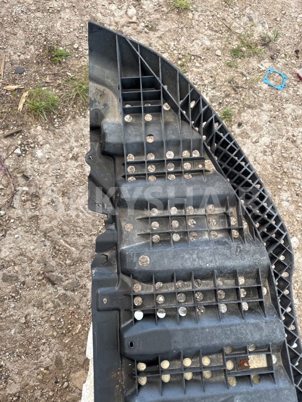 Защита бампера передняя Suzuki Kizashi Suzuki Kizashi оригинальный номер 7239157l0