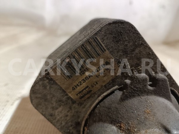 Радиатор масляный Land Rover Range Rover 