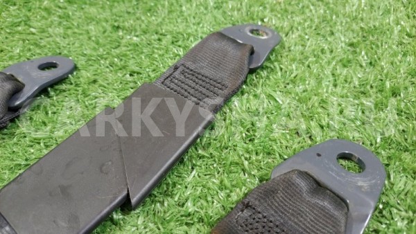 Ответная часть ремня безопасности задняя Citroen Citroen C3 