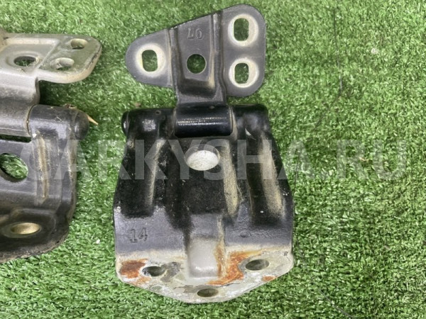 Петля двери багажника Honda CR-V 2002 68730S9A003ZZ RD7 Honda CR-V 