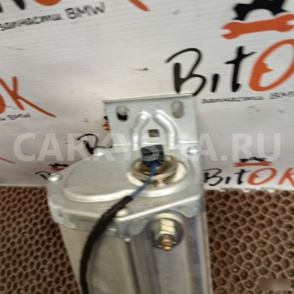 Подушка безопасности в торпедо BMW X1 