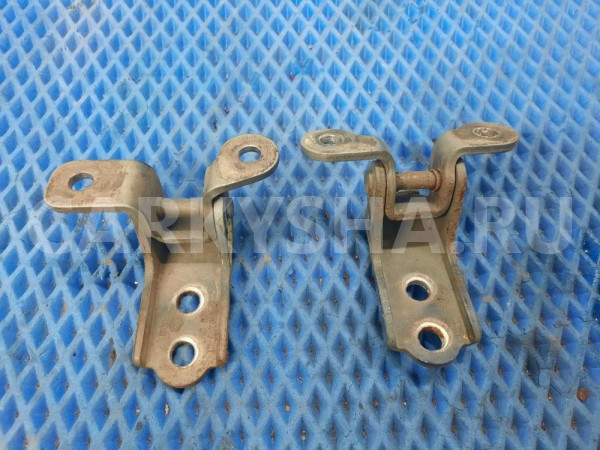 Петля двери передней правой пара Chery Tiggo T11 Chery Tiggo (T11) оригинальный номер T116106020DY