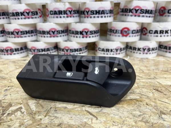 Рычаг открывания багажника и лючка бензобака Toyota Camry VII (XV50) оригинальный номер 64606-33030