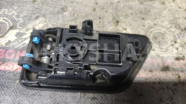 Ручка двери внутренняя правая Хендай Гетц Hyundai Getz оригинальный номер 82610-1C020WK