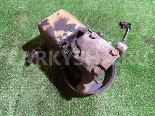 Насос гидроусилителя Mazda 2 оригинальный номер GJ6E32600B