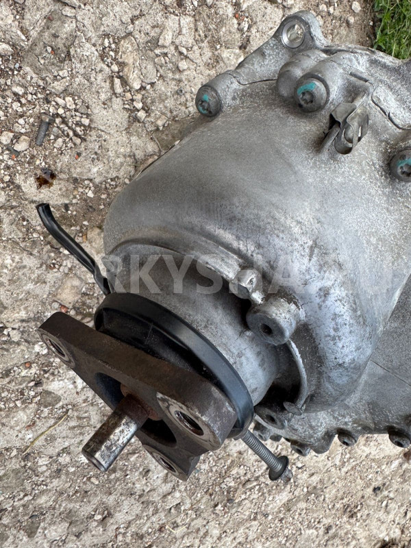 Раздатка BMW X5 X6 E70 E71 ATC450 BMW X5 оригинальный номер 7619178