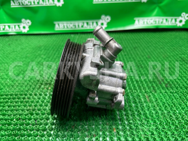 Насос ГУР Land Rover Freelander 1997-2005 QVB101472 25K4F Land Rover Freelander 