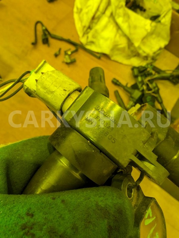 Катушка зажигания Mitsubishi Colt 