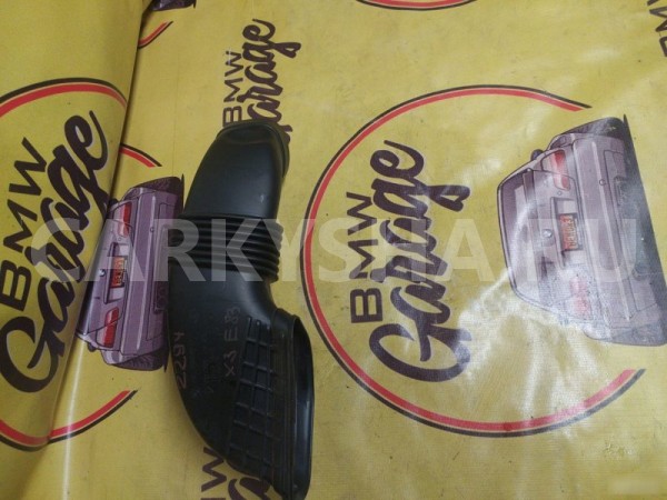 Патрубок воздушного фильтра BMW X3 E83 BMW X3 