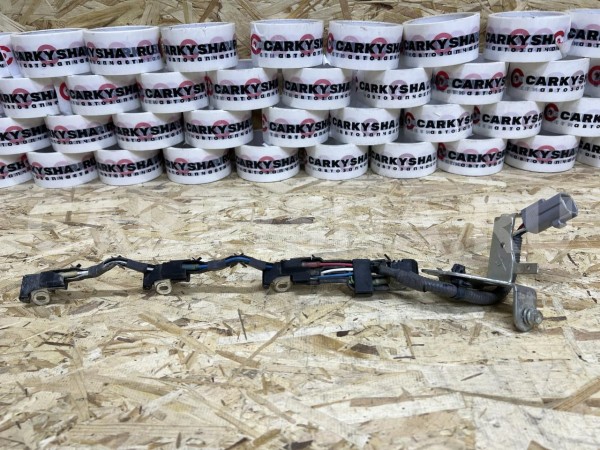 Жгут проводки Toyota Fortuner II – внедорожник 5 дв. оригинальный номер 19871-0E010