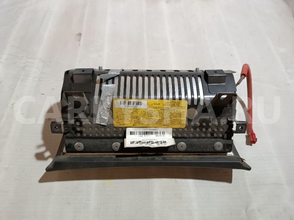 Подушка безопасности в торпедо Mitsubishi Galant 