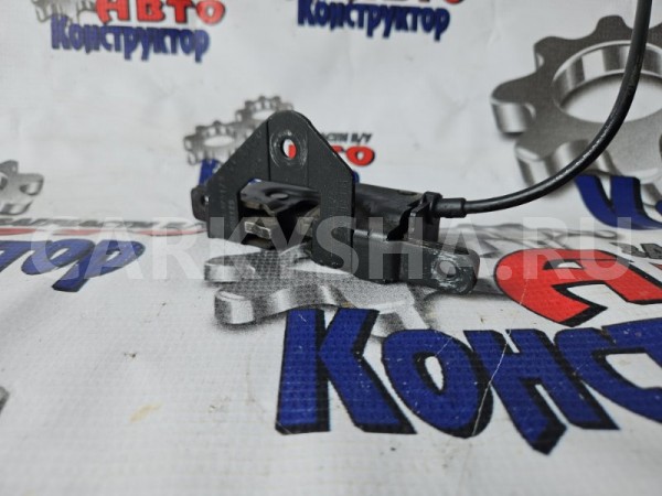 Замок багажника BMW X5 