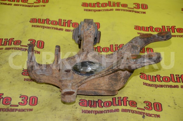 Кулак поворотный задний правый Kia Cee'd 