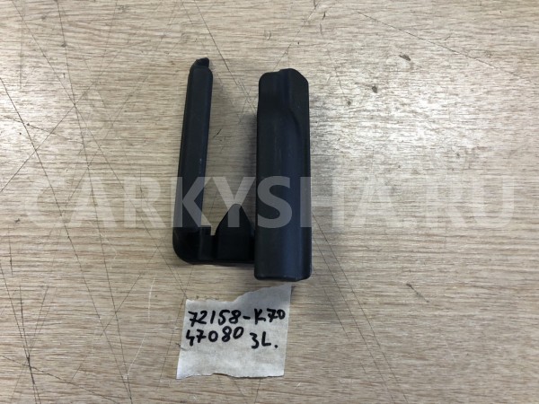 Заглушка крепления сиденья Toyota Camry VIII (XV70) Рестайлинг – седан оригинальный номер 72158-47080