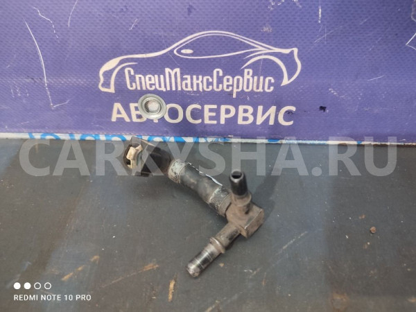 Топливная трубка ТРОЙНИК   SsangYong D20DT Ssang Yong Kyron оригинальный номер 2271209403