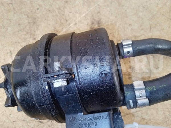 Название детали Бачок ГУР Модель BMW 3-серия E46 BMW 3er оригинальный номер 32416851217