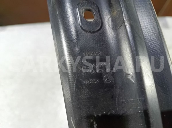 Водосток Mercedes-Benz GL-класс X166 (2012—2016) Mercedes-Benz G-klasse оригинальный номер a1668701251