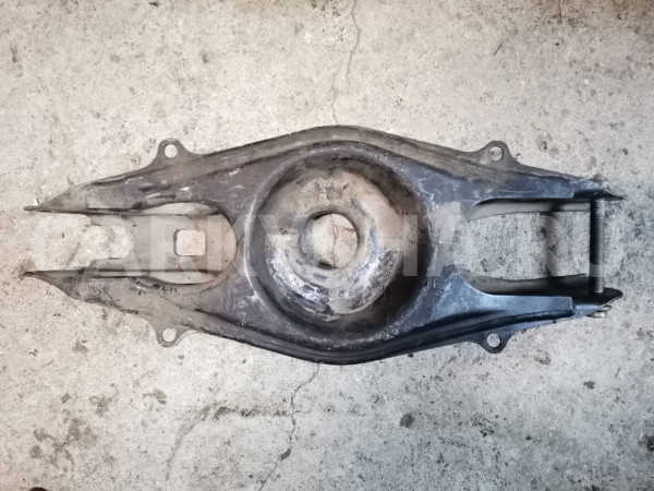 Рычаг задний Mercedes-Benz C-класс W204/S204 (2006—2011) Mercedes-Benz C-klasse оригинальный номер A2043503506