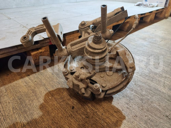 Кулак поворотный задний правый Subaru Legacy оригинальный номер 28012AA045