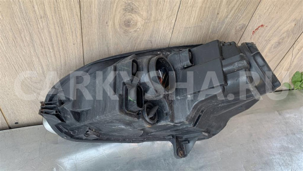 Фара правая VW Golf V 2003-2009 Volkswagen Golf оригинальный номер 1K6941006C