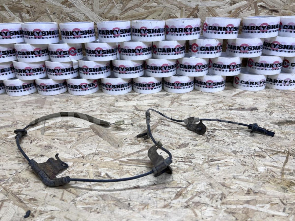 Датчик ABS задний левый Toyota RAV 4 III (XA30) оригинальный номер 89546-42040