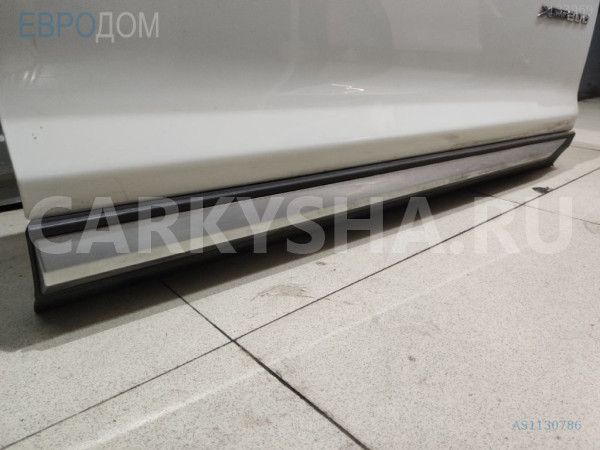 Молдинг BMW X4 F26 (2014—2018) BMW X4 оригинальный номер 51 47 7 352 556