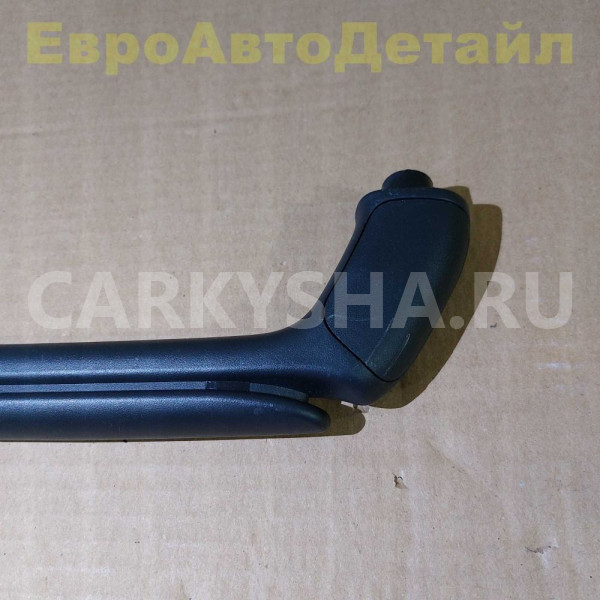Ручка средней стойки Land Rover Defender 2 (L663) Land Rover Defender оригинальный номер LR131990