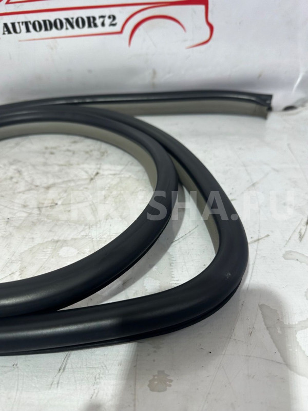 Уплотнитель проема перед лев двери Toyota Yaris 2 Toyota Yaris оригинальный номер 623120D081B1