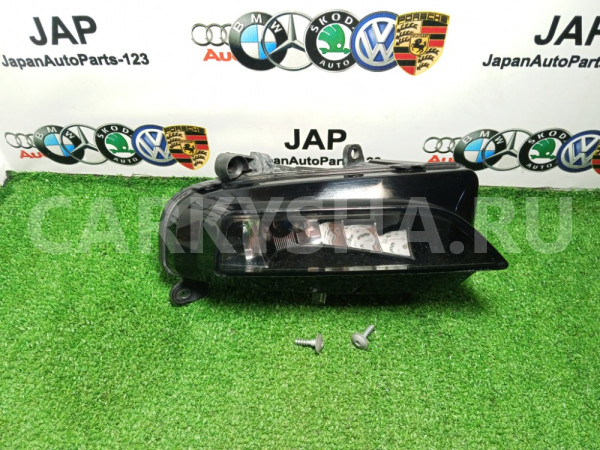 Фара противотуманная правая Audi A4 2013 Audi A4 