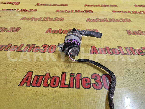 Насос омывателя фар Nissan X-Trail оригинальный номер 28621EW70A