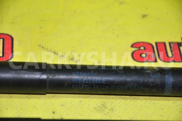 Амортизатор двери багажника Audi 200 