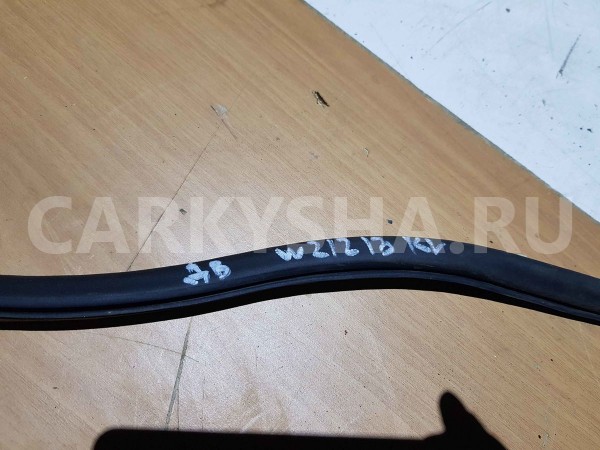 Уплотнитель двери Mercedes-Benz E-класс W212/S212/C207/A207 рестайлинг (2013—2016) Mercedes-Benz E-klasse оригинальный номер A2047270387