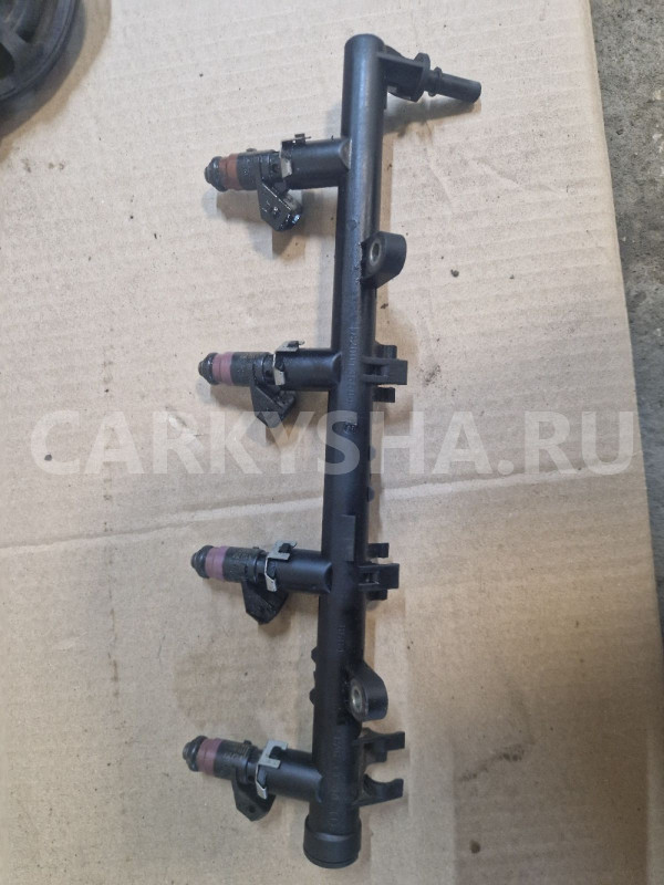 Топливная рампа Рено Меган 2 1.6 в сборе Renault 20 оригинальный номер 8200135504